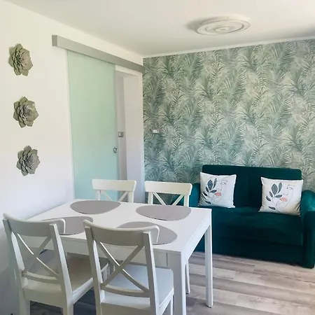 Vanadium Two Bedroom דירה *