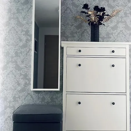Vanadium Two Bedroom דירה *